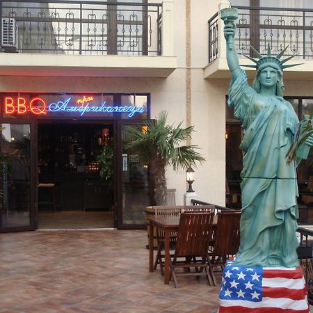 At The American'S Hotel Pomorie Buitenkant foto