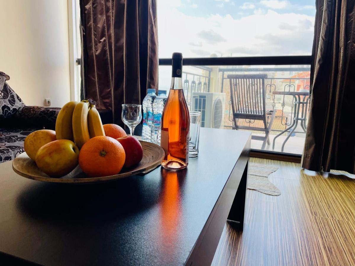 At The American'S Hotel Pomorie Buitenkant foto