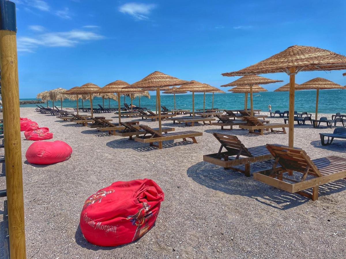 At The American'S Hotel Pomorie Buitenkant foto